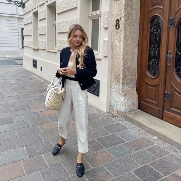 L’IDEA by Lori Leather Mule with Gold Tone Bit accent Slides 41 / 8 - Picture 2 of 8